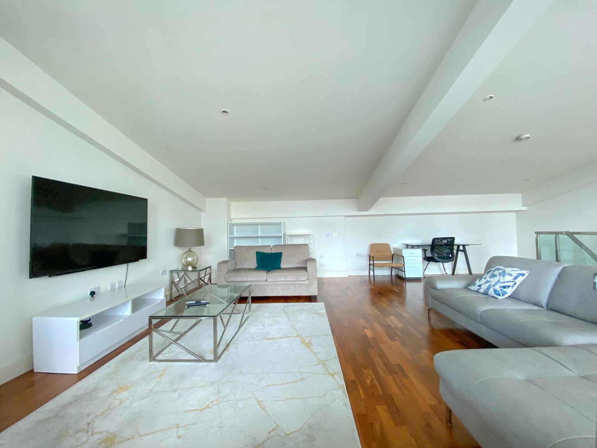Horizon Canary Wharf Apartments London Exterior photo