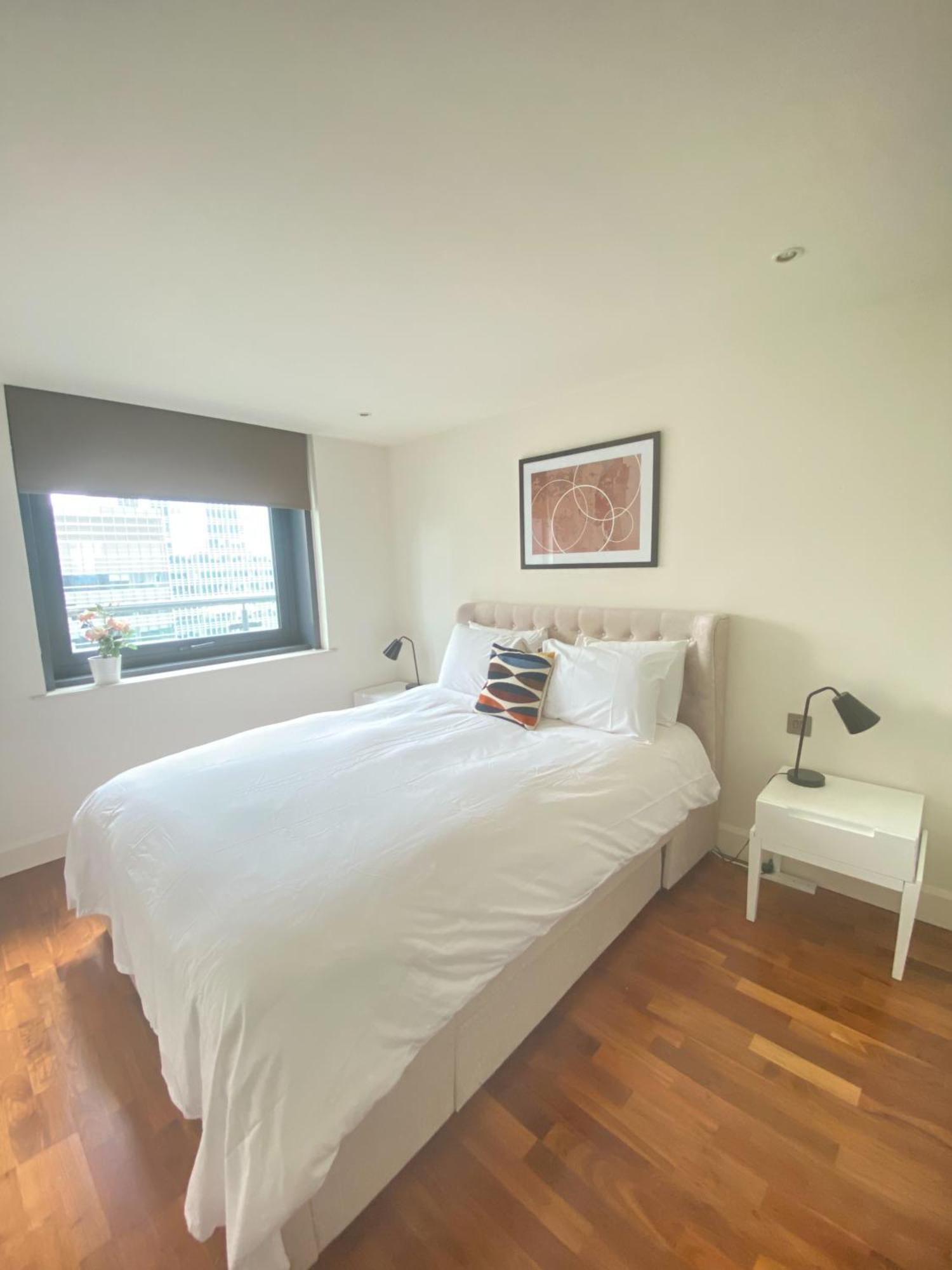 Horizon Canary Wharf Apartments London Exterior photo