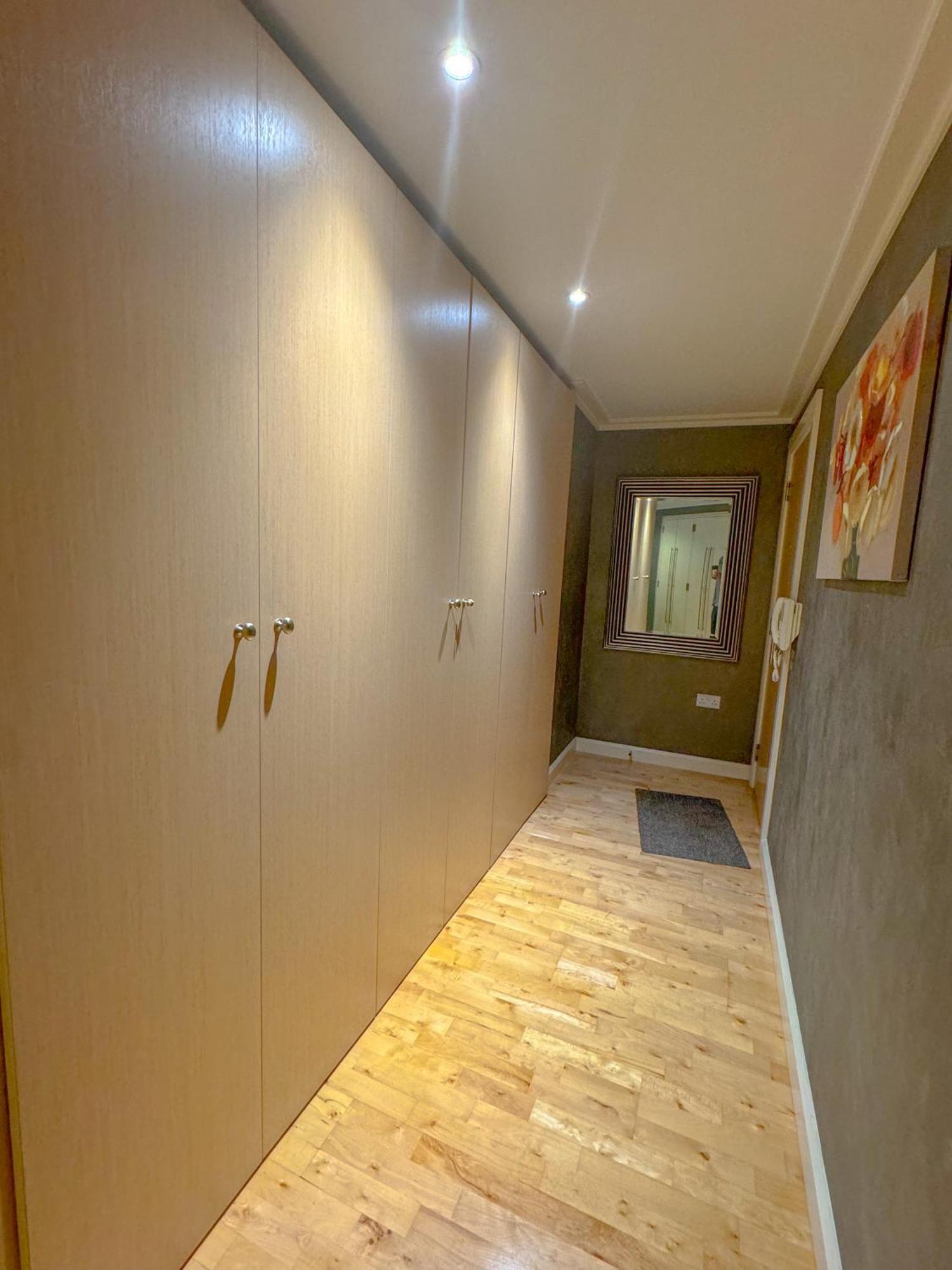 Horizon Canary Wharf Apartments London Exterior photo